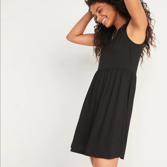 Old navy black dress - Picture 1 of 6